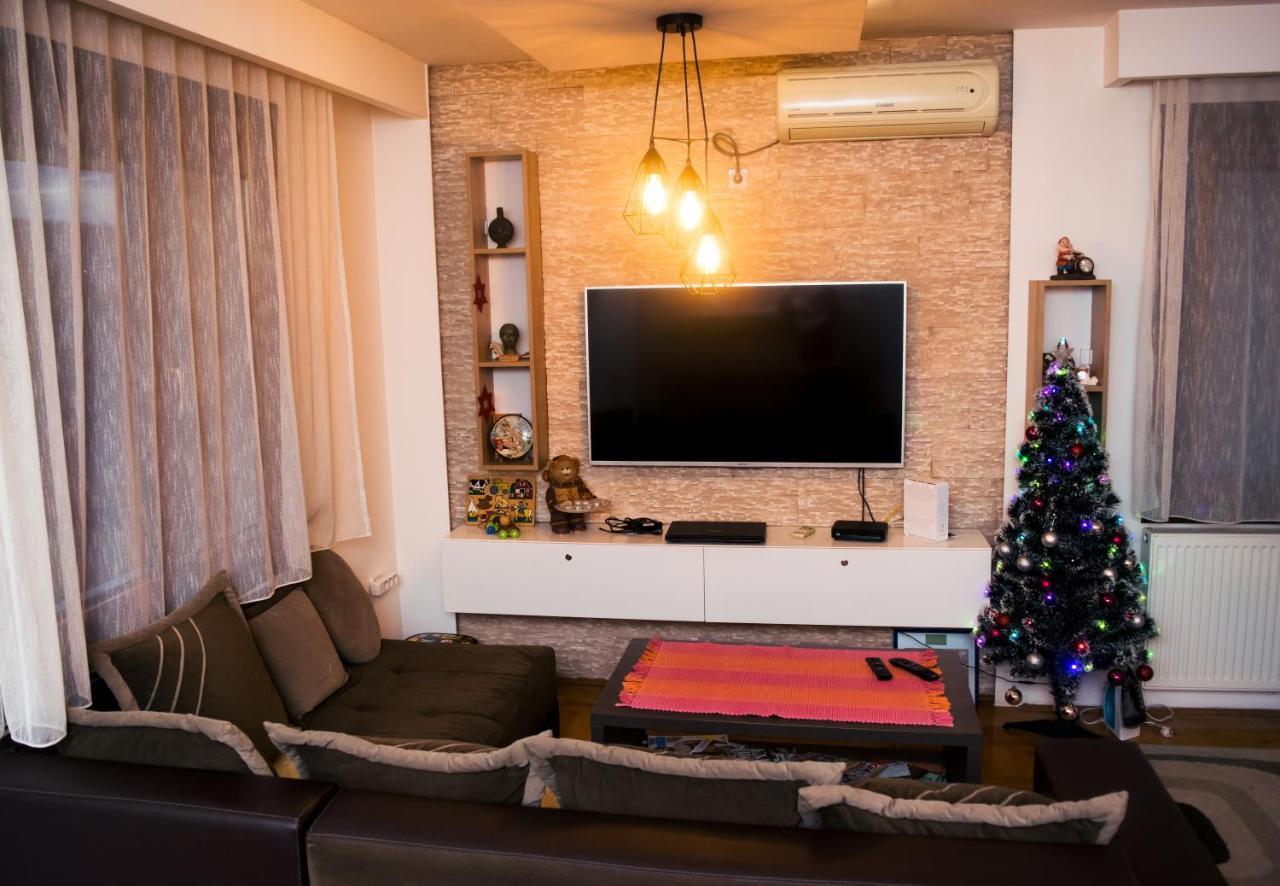 Apartment Aleksija Nis Ngoại thất bức ảnh