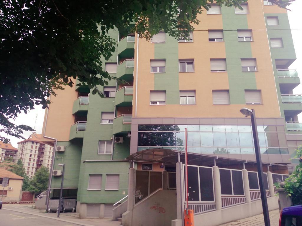 Apartment Aleksija Nis Ngoại thất bức ảnh